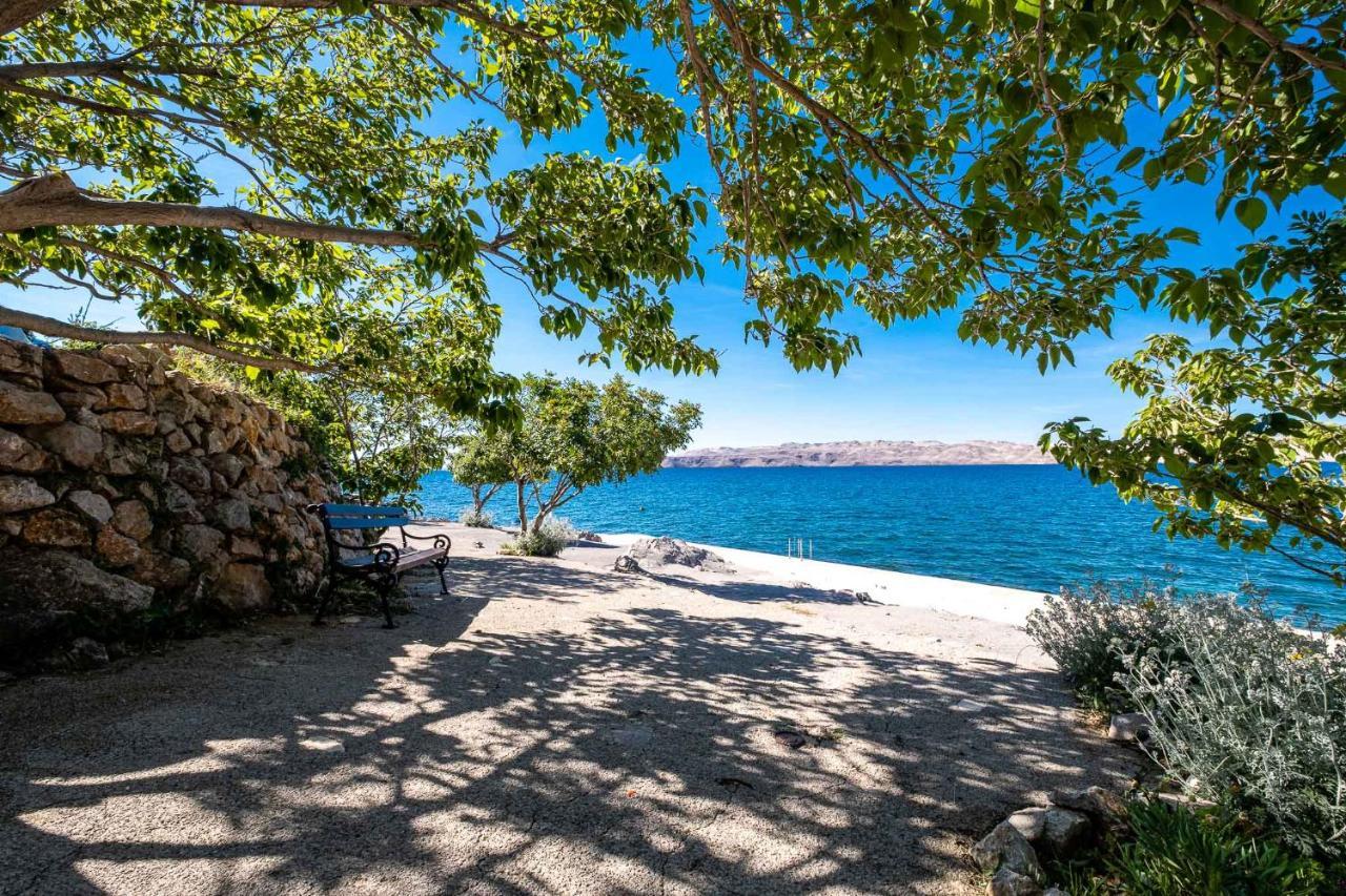 House Petra On The Beach-Sea Цезарица Екстериор снимка